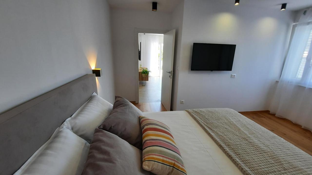Apartments & Room Marina View Водице Екстер'єр фото
