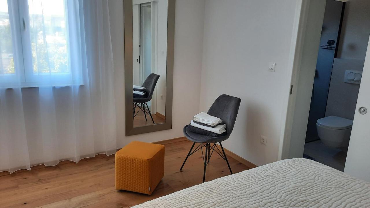 Apartments & Room Marina View Водице Екстер'єр фото