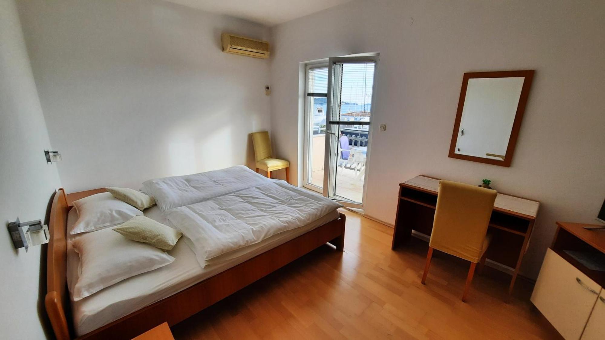 Apartments & Room Marina View Водице Екстер'єр фото