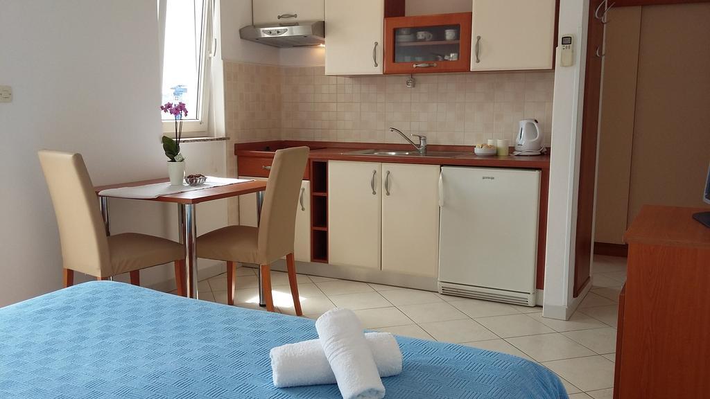 Apartments & Room Marina View Водице Екстер'єр фото